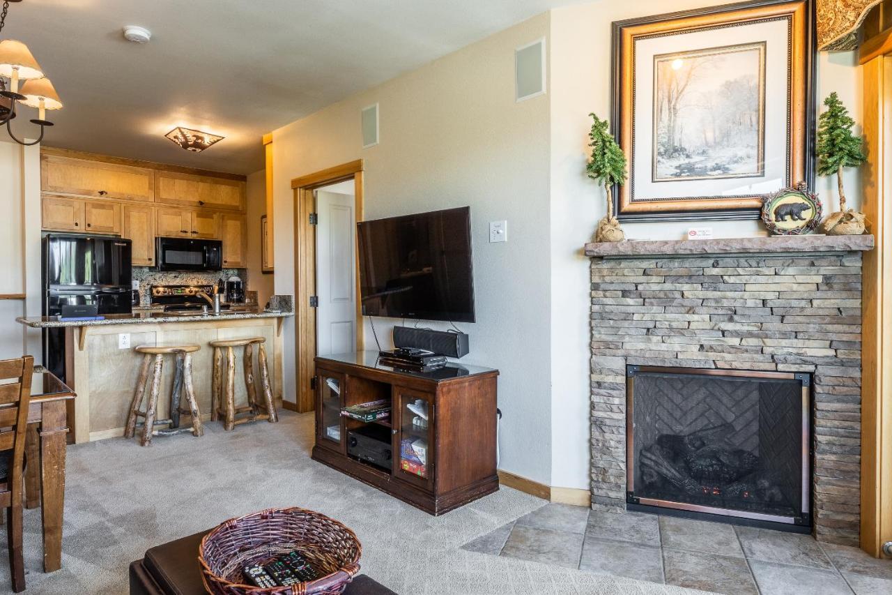 Juniper Springs Lodge #413 - Luxury Ski In Ski Out! 2 Bedroom Mammoth Lakes Exteriör bild