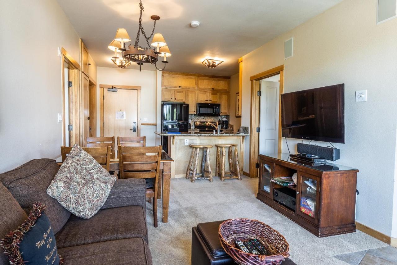 Juniper Springs Lodge #413 - Luxury Ski In Ski Out! 2 Bedroom Mammoth Lakes Exteriör bild